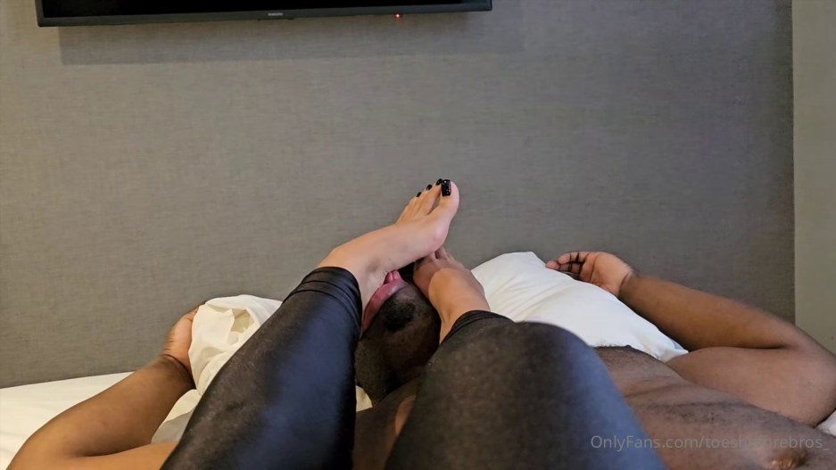 Toes Before Bros - Kiffafeet Made Sure I Cleaned Every Inch Of Her Soles After A Long Day
